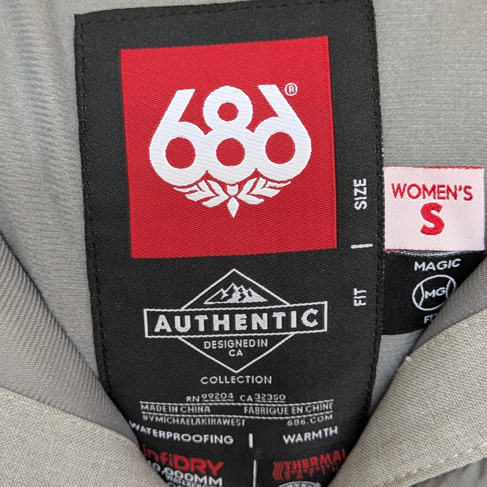 686 Women's Gray Camo Vest - Picture 3 of 3